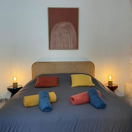 Appartement Avec Ventilateurs Proche Du Palais Des Papes Авиньон Экстерьер фото